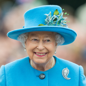 queen-elizabeth-2016.png