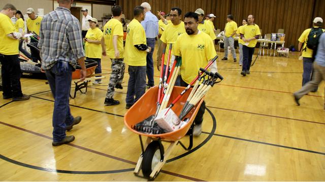 Moore Okla wheelbarrow